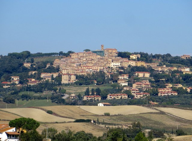 Casale_Marittimo_panorama_01